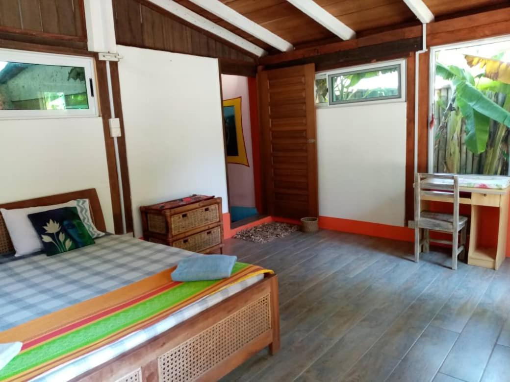 Kokrobite Gardens Restaurant And Guest House Exterior foto